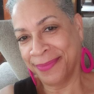 Meet your Posher, Ora